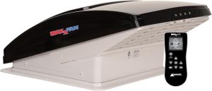 MaxxFan Deluxe with Remote - Smoke, black