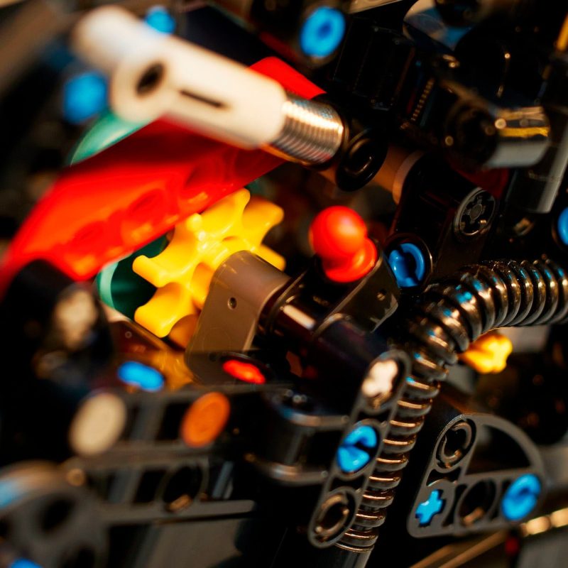 LEGO – Technic Yamaha MT-10 SP 42159 - Image 4