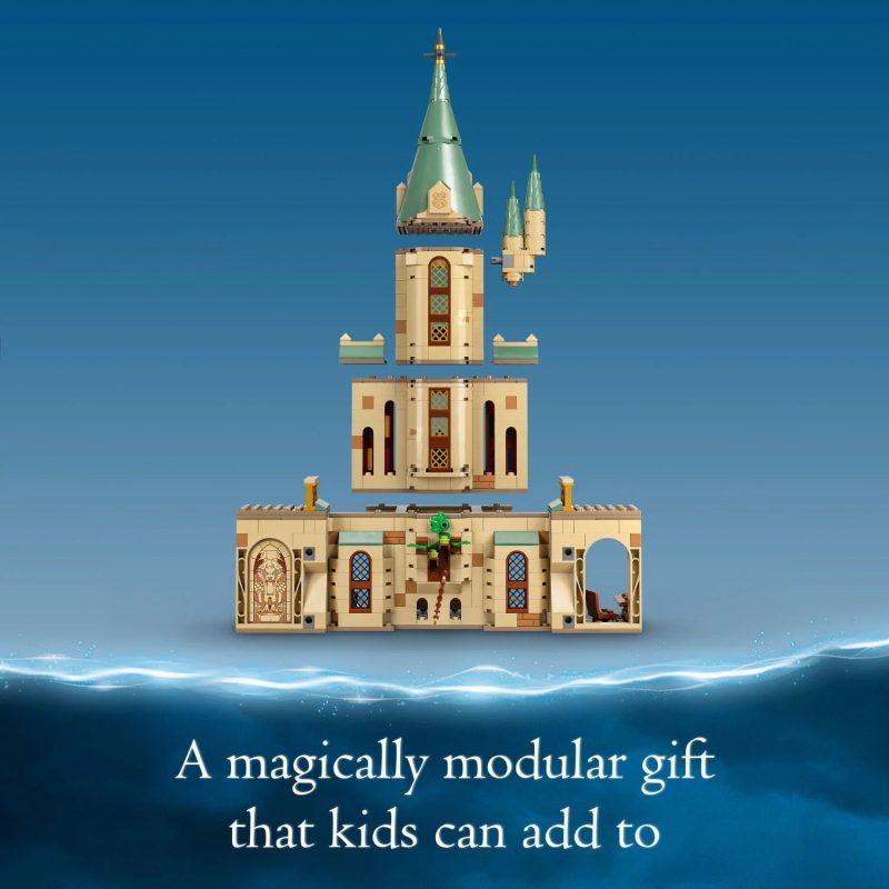 LEGO Harry Potter Hogwarts: Dumbledore’s Office 76402 Castle Toy, Set with Sorting Hat, Sword of Gryffindor and 6 Minifigures, for Kids Aged 8 Plus - Image 7