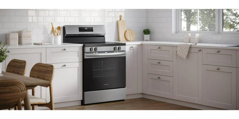 Frigidaire 30-in Glass Top 5 Burners 5.3-cu ft Steam Cleaning Freestanding Electric Range (EasyCare Stainless Steel) - Image 8