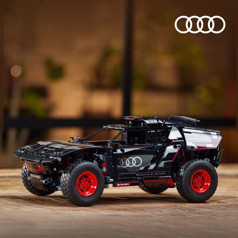 LEGO – Technic Audi RS Q e-tron 42160 - Image 2