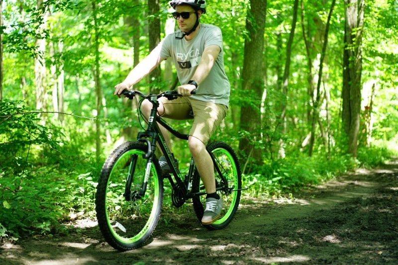 Genesis 27.5 RCT Mens Mountain Bike, Black/Green - Image 8