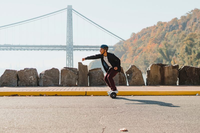 Hover-1 – Ranger Electric Self-Balancing Scooter w/6 mi Max Range & 7 mph Max Speed- Premium Bluetooth Speaker – Gray - Image 11