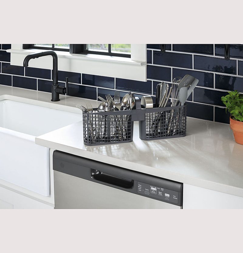 GE – Front Control Built-In Dishwasher with 55 dBA – Stainless steel - Image 13