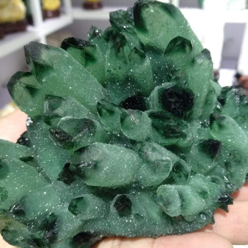 680g Green Phantom Quartz Crystal - Image 2