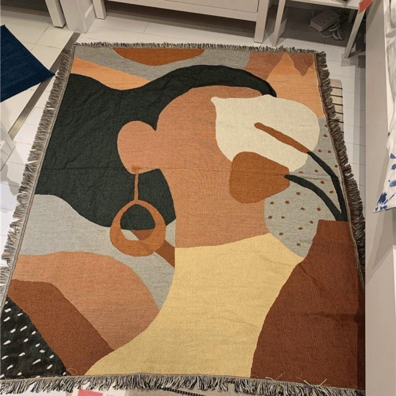 A Girl’s Personality Throw Blanket