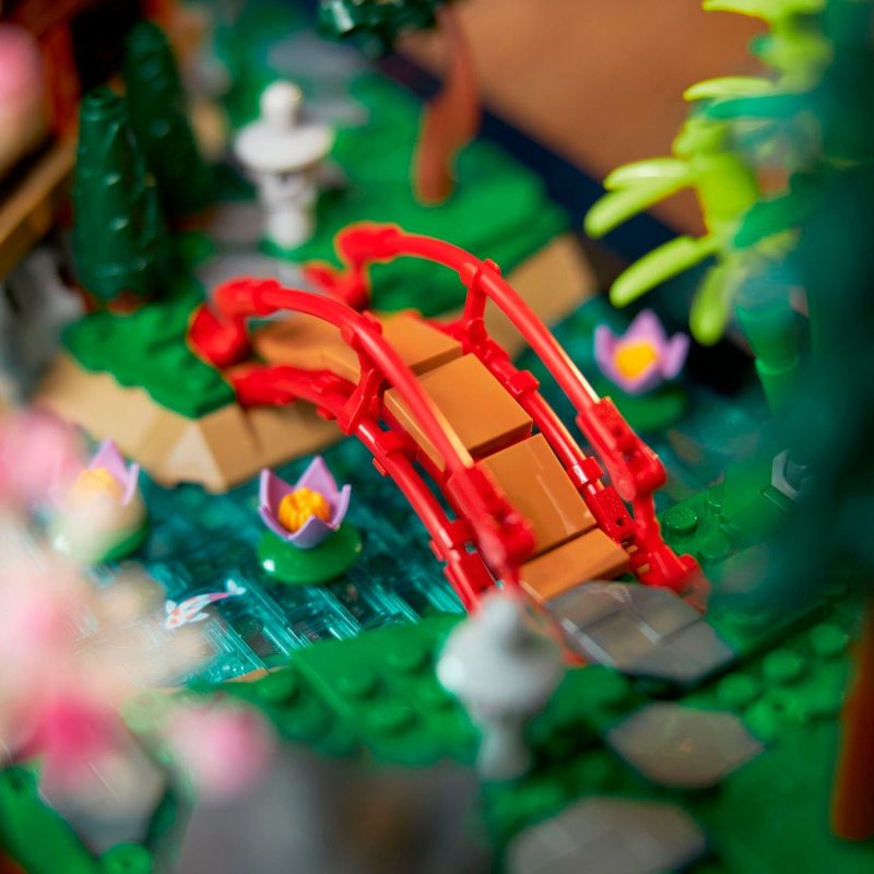 LEGO – Icons Tranquil Garden Adult Building Kit 10315 - Image 4