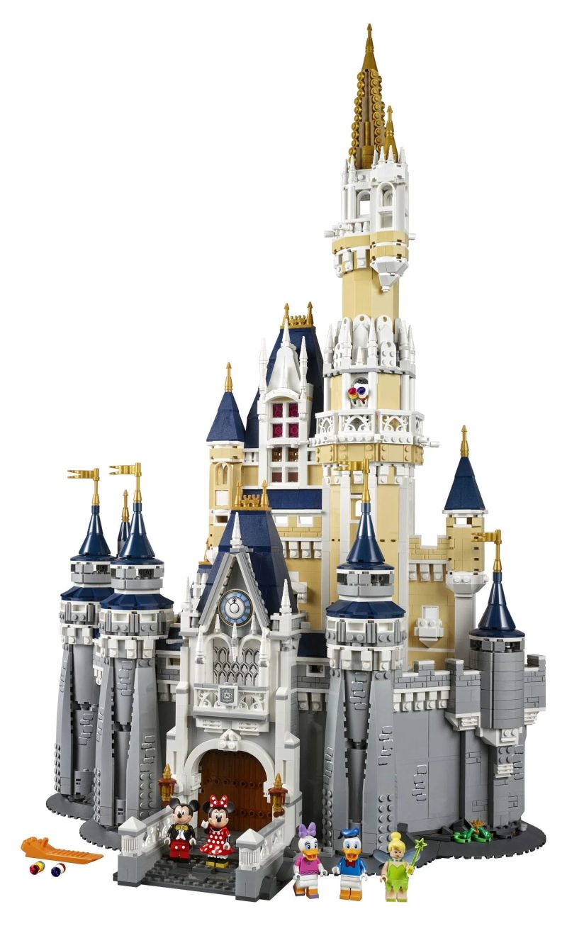 LEGO Disney Castle 71040 Building Set (4080 Pieces) - Image 4