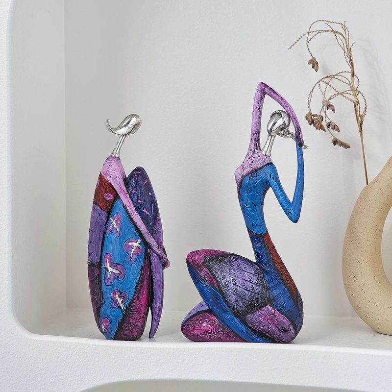 Abstract Cultural Woman Sculpture - Image 8