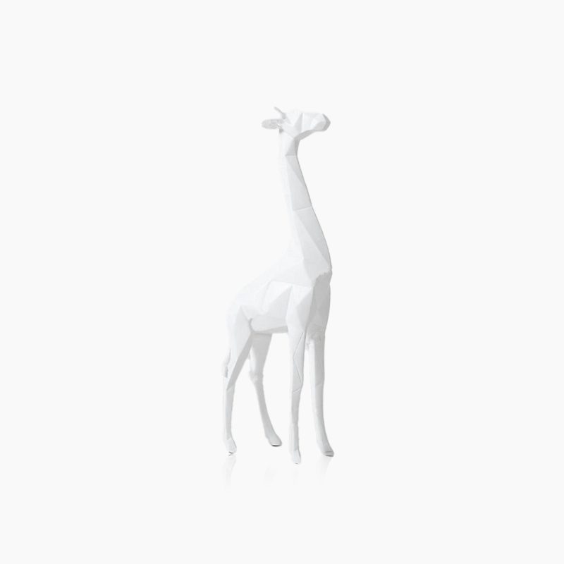 Abstract Geometric Giraffe Sculpture – Modern Resin Decor for Contemporary Spaces - Image 9