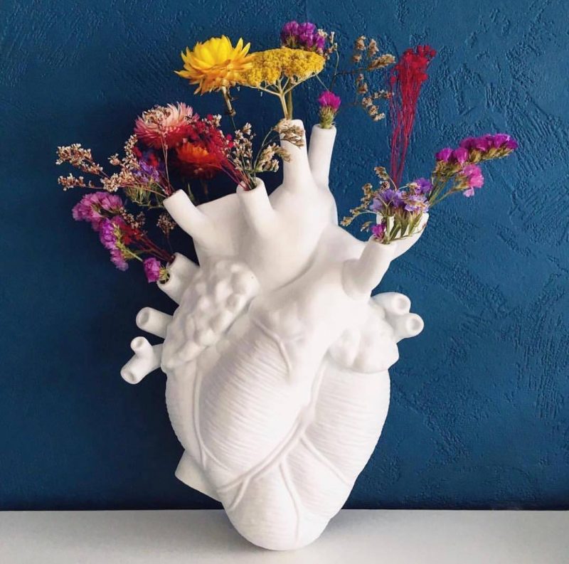“In My Heart” Anatomical Flower Vase - Image 4