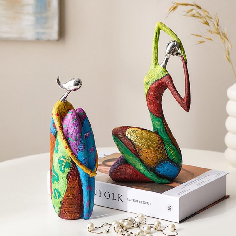 Abstract Cultural Woman Sculpture - Image 7