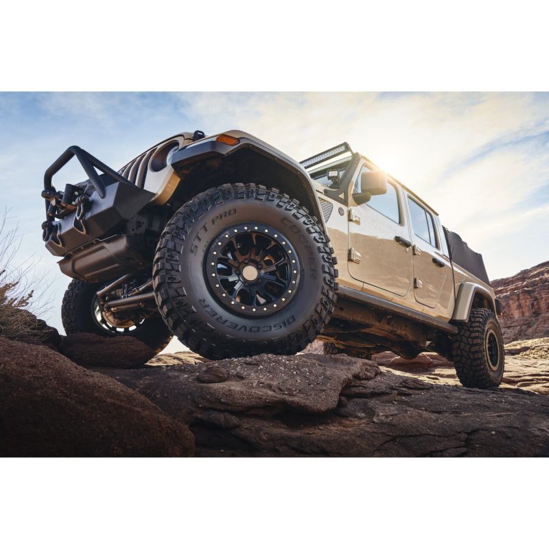 Cooper Discoverer STT Pro LT285/75R16 126Q Mud Terrain Tire - 图片 9